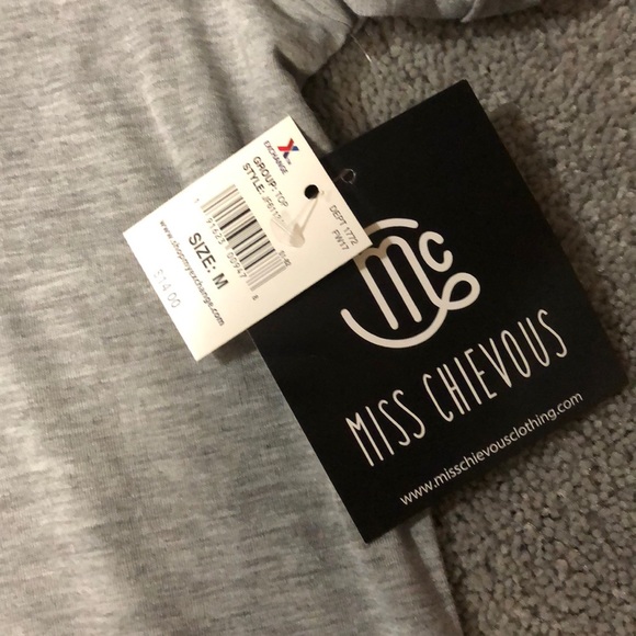 Gray top - Picture 2 of 3